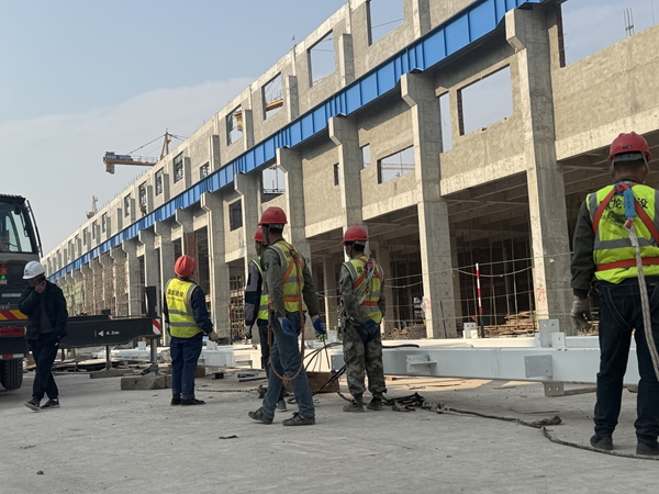 广西南宁太阳纸钢结构工程